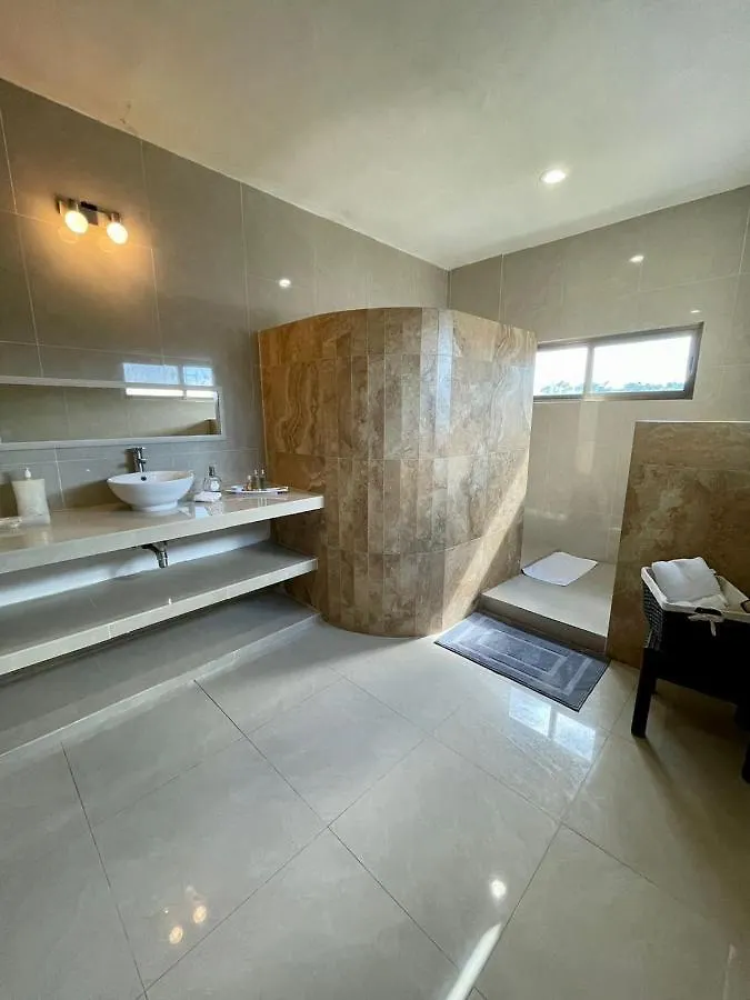 Casa Con Amplios Espaciosカンクン カンクン